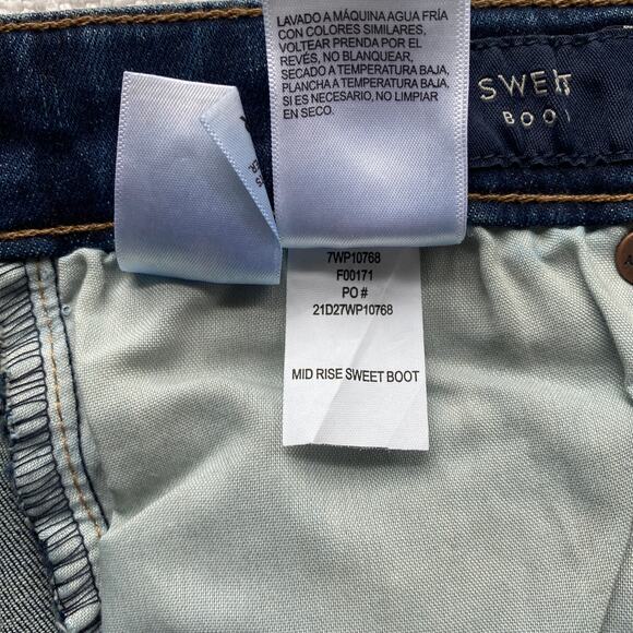 NWT Lucky Brand Sweet Boot Mid-Rise Jeans Womens Size 28 Dark Wash Stretch Denim - Picture 9 of 10